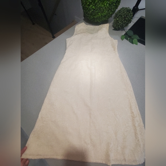 NWOT LYNN CANTIN Fabuleuse robe d'été en lin bien doublée de longueur midi - Picture 9 of 10